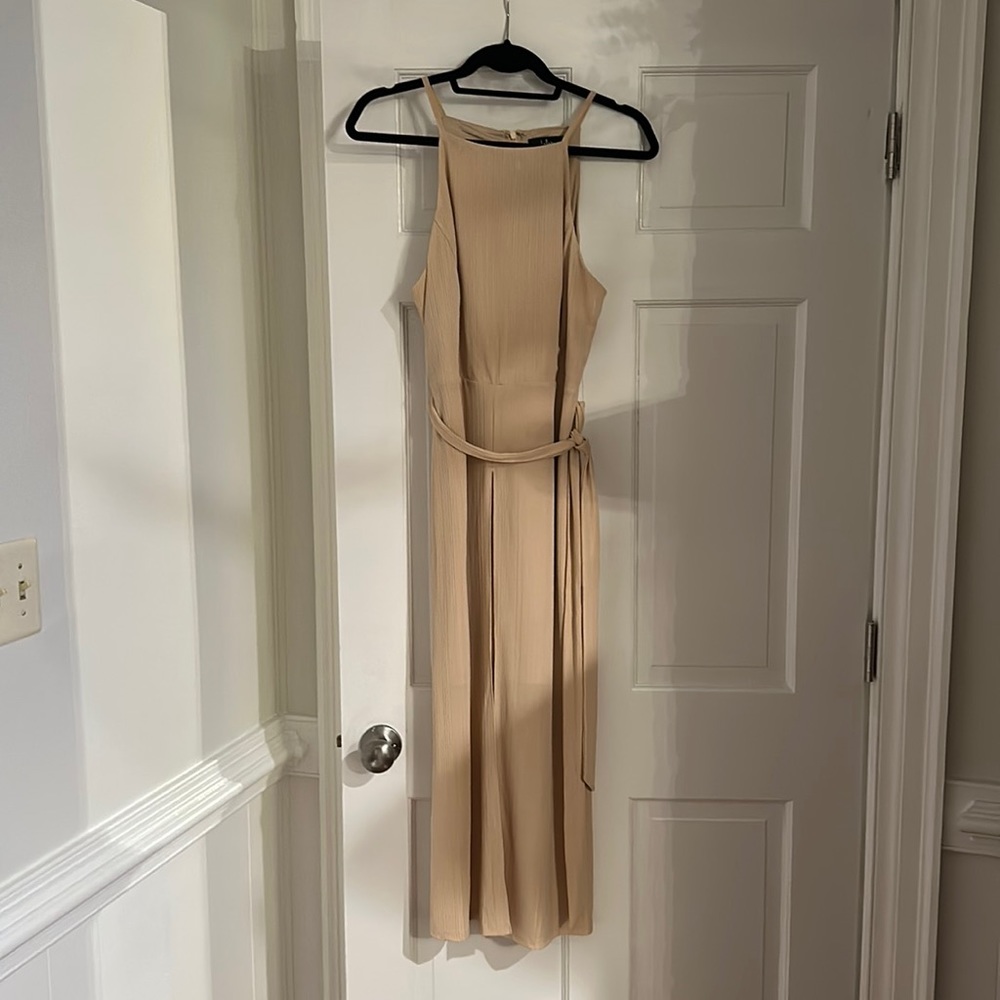 Beige hi-low sleeveless dress